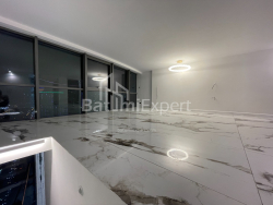 Daire 95 m² Daire - Yusuf Kobaladze, Batumi, Gürcistan