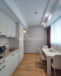 Daire 51.7 m² Daire - Selima Khimshiashvili, Batumi, Gürcistan