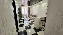 Daire 62 m² Daire - Şalva Inasaridze, Batumi, Gürcistan