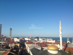Daire 72 m² Daire - Zviada Gamsahurdia, Batumi, Gürcistan