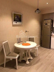 Daire 130.9 m² Daire - Selima Khimshiashvili, Batumi, Gürcistan