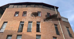 Daire 113 m² Daire - Zviada Gamsahurdia, Batumi, Gürcistan