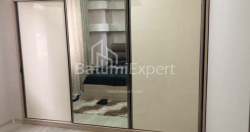 Daire 113 m² Daire - Zviada Gamsahurdia, Batumi, Gürcistan