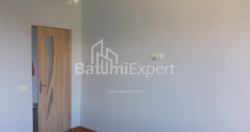 Daire 55 m² Daire - Ahalgazrdoba, Makhinjauri, Gürcistan