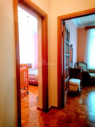Daire 200 m² Daire - Noe Jordania, Batumi, Gürcistan