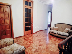 Daire 200 m² Daire - Noe Jordania, Batumi, Gürcistan