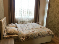 Daire 80 m² Daire - Şerif Khimshiashvili, Batumi, Gürcistan