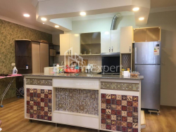 Daire 80 m² Daire - Şerif Khimshiashvili, Batumi, Gürcistan