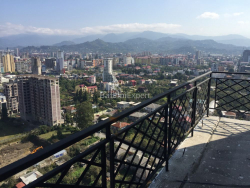 Daire 38.4 m² Daire - Şerif Khimshiashvili, Batumi, Gürcistan