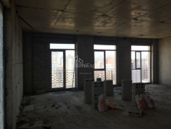 Daire 74.7 m² Daire - Şerif Khimshiashvili, Batumi, Gürcistan