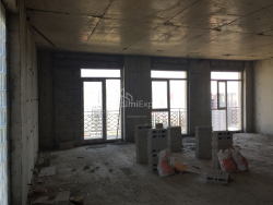 Daire 74.7 m² Daire - Şerif Khimshiashvili, Batumi, Gürcistan