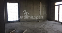 Daire 74.7 m² Daire - Şerif Khimshiashvili, Batumi, Gürcistan