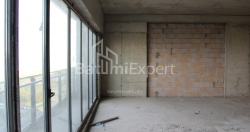 Daire 75.57 m² Daire - Lech ve Maria Kachinsky, Batumi, Gürcistan