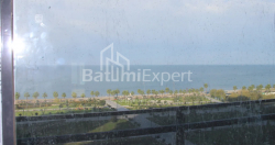 Daire 75.57 m² Daire - Lech ve Maria Kachinsky, Batumi, Gürcistan