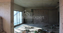 Daire 89.15 m² Daire - Lech ve Maria Kachinsky, Batumi, Gürcistan