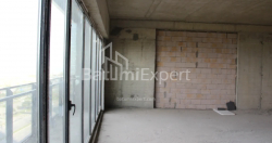 Daire 75.75 m² Daire - Lech ve Maria Kachinsky, Batumi, Gürcistan
