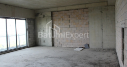 Daire 75.75 m² Daire - Lech ve Maria Kachinsky, Batumi, Gürcistan