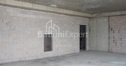 Daire 75.75 m² Daire - Lech ve Maria Kachinsky, Batumi, Gürcistan