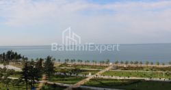 Daire 75.75 m² Daire - Lech ve Maria Kachinsky, Batumi, Gürcistan