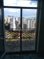 Daire 74 m² Daire - Lech ve Maria Kachinsky, Batumi, Gürcistan