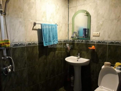 Daire 105 m² Daire - Ahalgazrdoba, Makhinjauri, Gürcistan