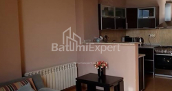 Daire 3-oda 100 m² - Vakhtang Gorgasali, Batumi