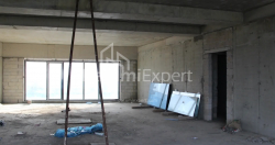 Daire 172.49 m² Daire - Lech ve Maria Kachinsky, Batumi, Gürcistan