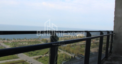 Daire 75.75 m² Daire - Lech ve Maria Kachinsky, Batumi, Gürcistan