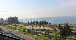 Daire 1-oda 75.8 m² - Lech ve Maria Kachinsky, Batumi