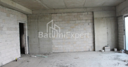 Daire 75.75 m² Daire - Lech ve Maria Kachinsky, Batumi, Gürcistan