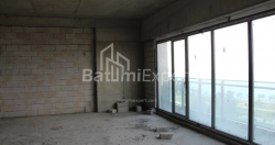 Daire 75.75 m² Daire - Lech ve Maria Kachinsky, Batumi, Gürcistan
