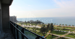 Daire 1-oda 75.8 m² - Lech ve Maria Kachinsky, Batumi