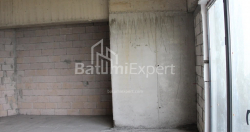 Daire 172.68 m² Daire - Lech ve Maria Kachinsky, Batumi, Gürcistan