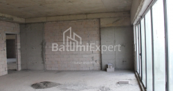 Daire 75.75 m² Daire - Lech ve Maria Kachinsky, Batumi, Gürcistan