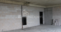 Daire 75.75 m² Daire - Lech ve Maria Kachinsky, Batumi, Gürcistan