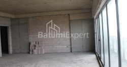 Daire 75.75 m² Daire - Lech ve Maria Kachinsky, Batumi, Gürcistan