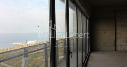 Daire 75.75 m² Daire - Lech ve Maria Kachinsky, Batumi, Gürcistan