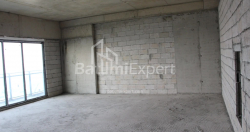 Daire 2-oda 75.8 m² - Lech ve Maria Kachinsky, Batumi