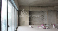Daire 172.82 m² Daire - Lech ve Maria Kachinsky, Batumi, Gürcistan