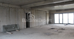 Daire 172.82 m² Daire - Lech ve Maria Kachinsky, Batumi, Gürcistan